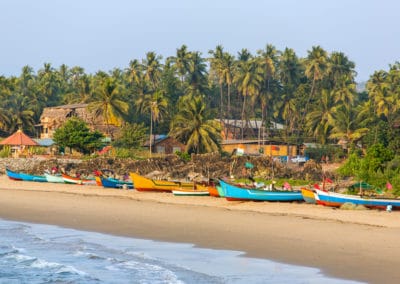Asie Inde Karnataka bateaux de pêcheurs Gokarna plage