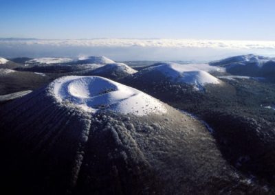 France Auvergne volcans hiver