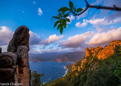 Vue sur la mer pendant votre randonnée en Corse en liberté
