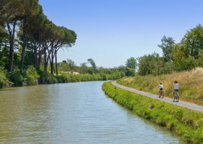 France Canal du Midi balade à vélo en famille