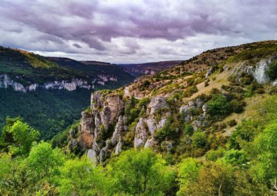 France Occitanie Chemin de Saint-Guilhem hauteur montagne