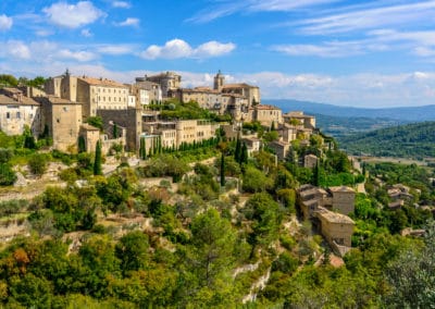 Gorde, village typique de notre circuit le Lubéron à vélo