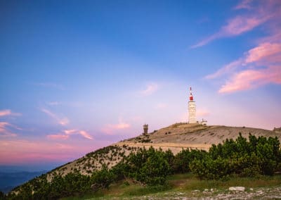 France Provence Mont Ventoux ciel bleu rose