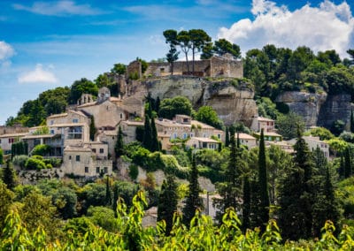 France Provence Vaucluse Venasque village maisons typiques
