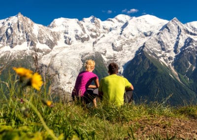 France montagnes pause couple observation paysage