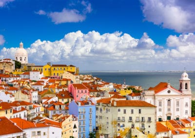 Portugal Lisbonne Alfama toits de la ville