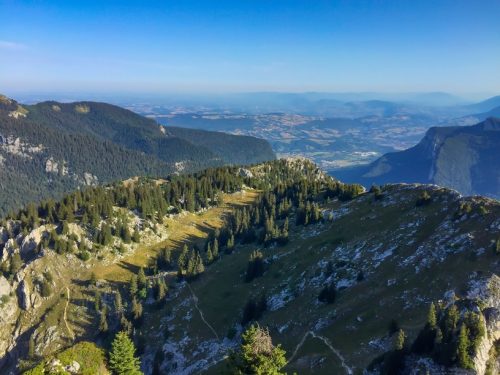 France Chartreuse vue panoramique du sommet randonnée en Chartreuse, vue panoramique du sommet