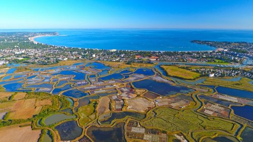 France Pays de la Loire vue du ciel Le Pays de la Loire vue du ciel, un aperçu du potentiel de l'Atlantique à vélo