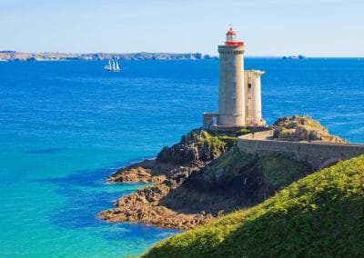 Un phare à découvrir sur la côte Finistère à vélo
